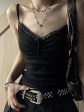 Grunge Schmales Spitzentop